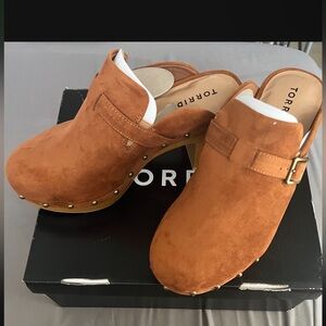 Torrid Clog Size 9.5 NEW